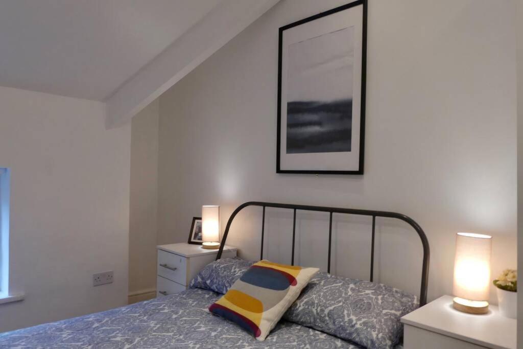 2 Bedroom Apartment Nr City Centre, Uni & Parks Cardiff Exterior photo