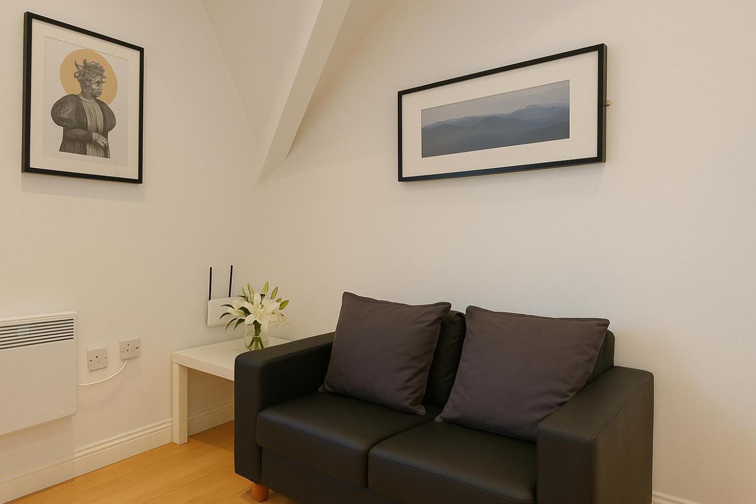 2 Bedroom Apartment Nr City Centre, Uni & Parks Cardiff Exterior photo